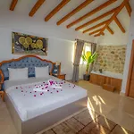 וילה Patara Deluxe 3+1 Villa, Oezel Havuzlu, פאטהיה