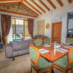 וילה Patara Deluxe 3+1 Villa, Oezel Havuzlu,