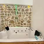 Patara Deluxe 3+1 Villa, Oezel Havuzlu, וילה פאטהיה