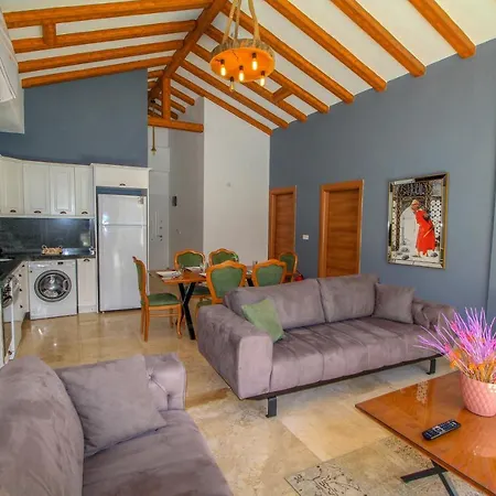 Patara Deluxe 3+1 Villa, Oezel Havuzlu, Βίλα Φετιγιέ