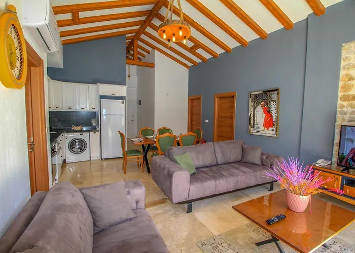 Patara Deluxe 3+1 Villa, Oezel Havuzlu, فيلة فتحية